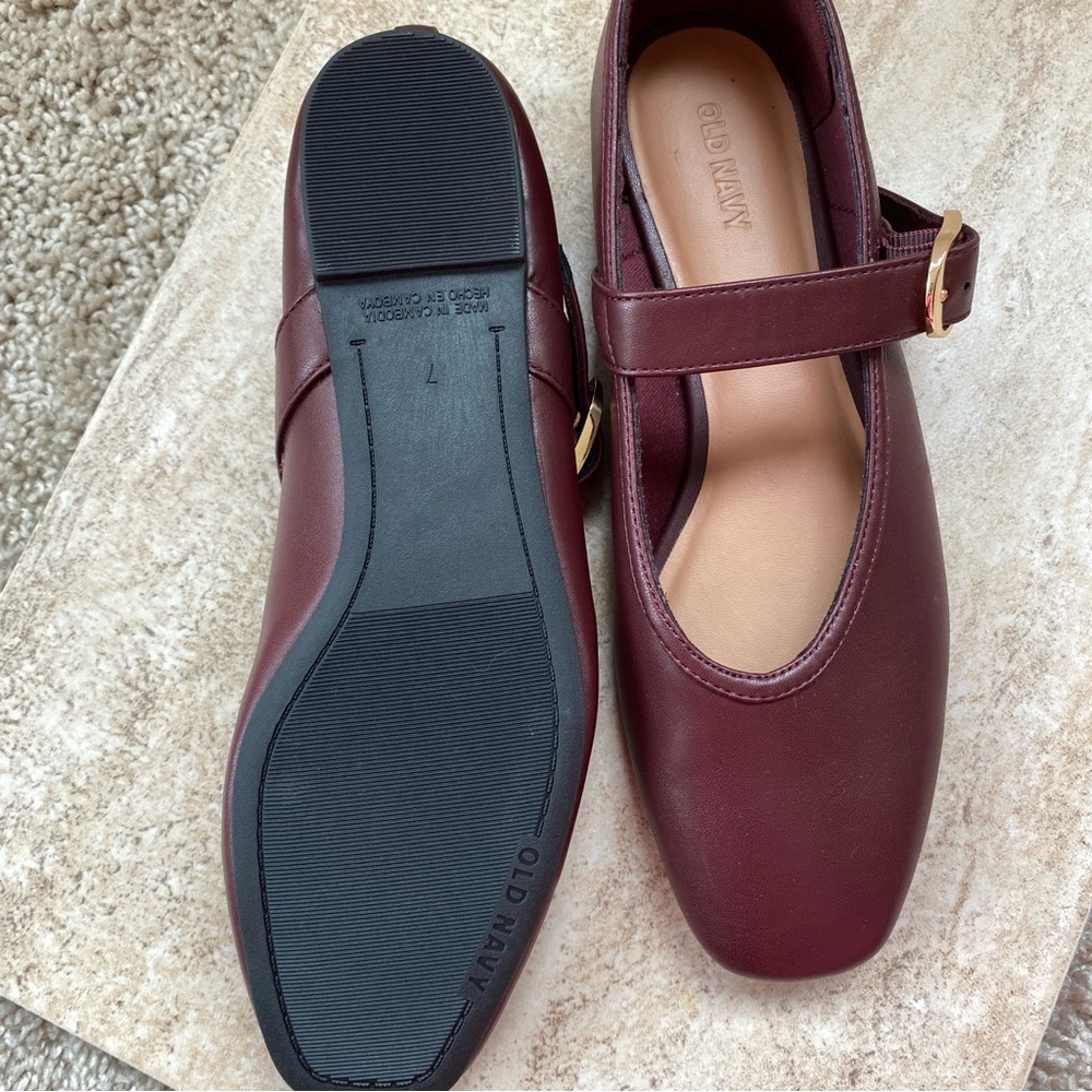 New! Burgundy Clove Maroon Mary Jane Square Toe Ballet Flats Size 7 Old Navy - Picture 8 of 8